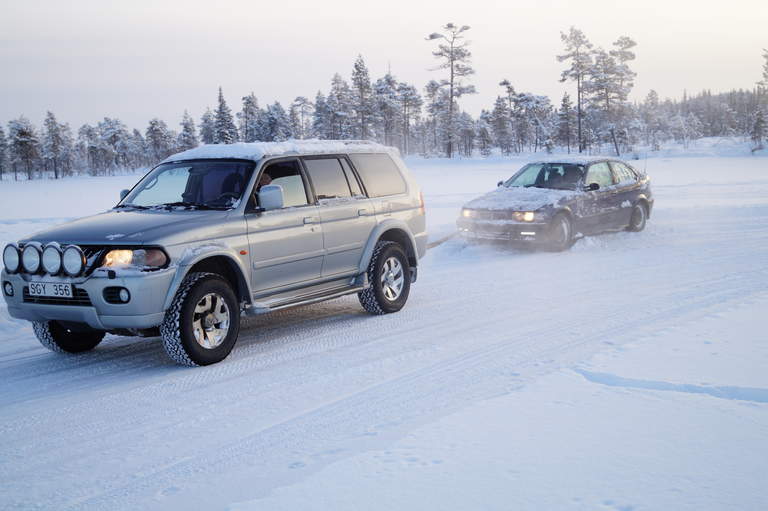 Cars on the Myrkulla Icetrack